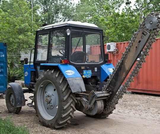 Траншеекопатель в аренду в Апшеронске и  Краснодарском крае